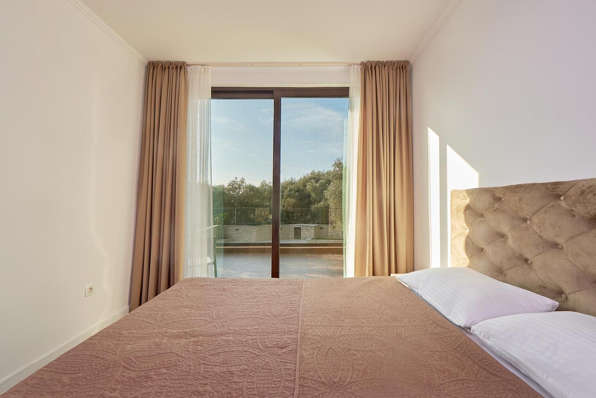 Adria Lux Apartmens 2 Sveti Stefan Dış mekan fotoğraf