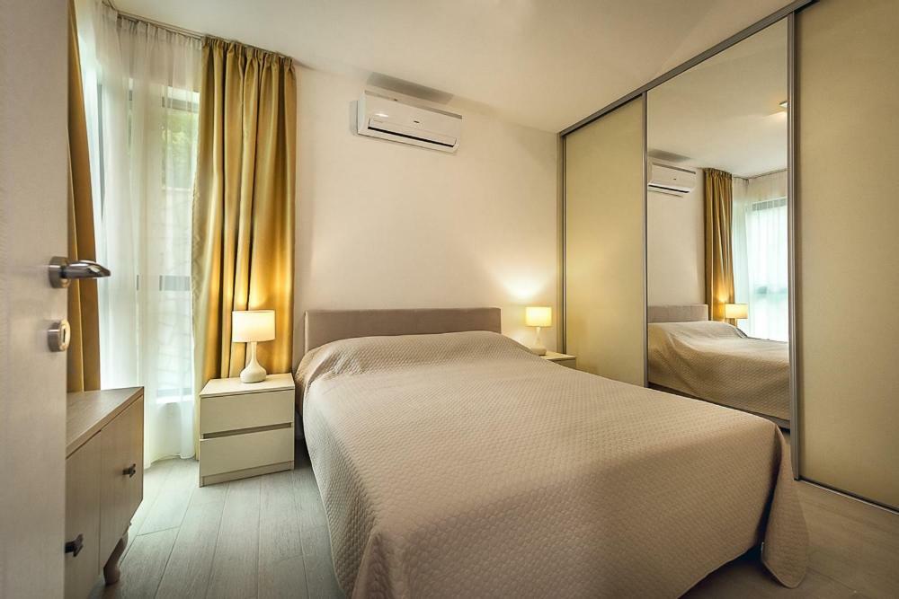 Adria Lux Apartmens 2 Sveti Stefan Dış mekan fotoğraf