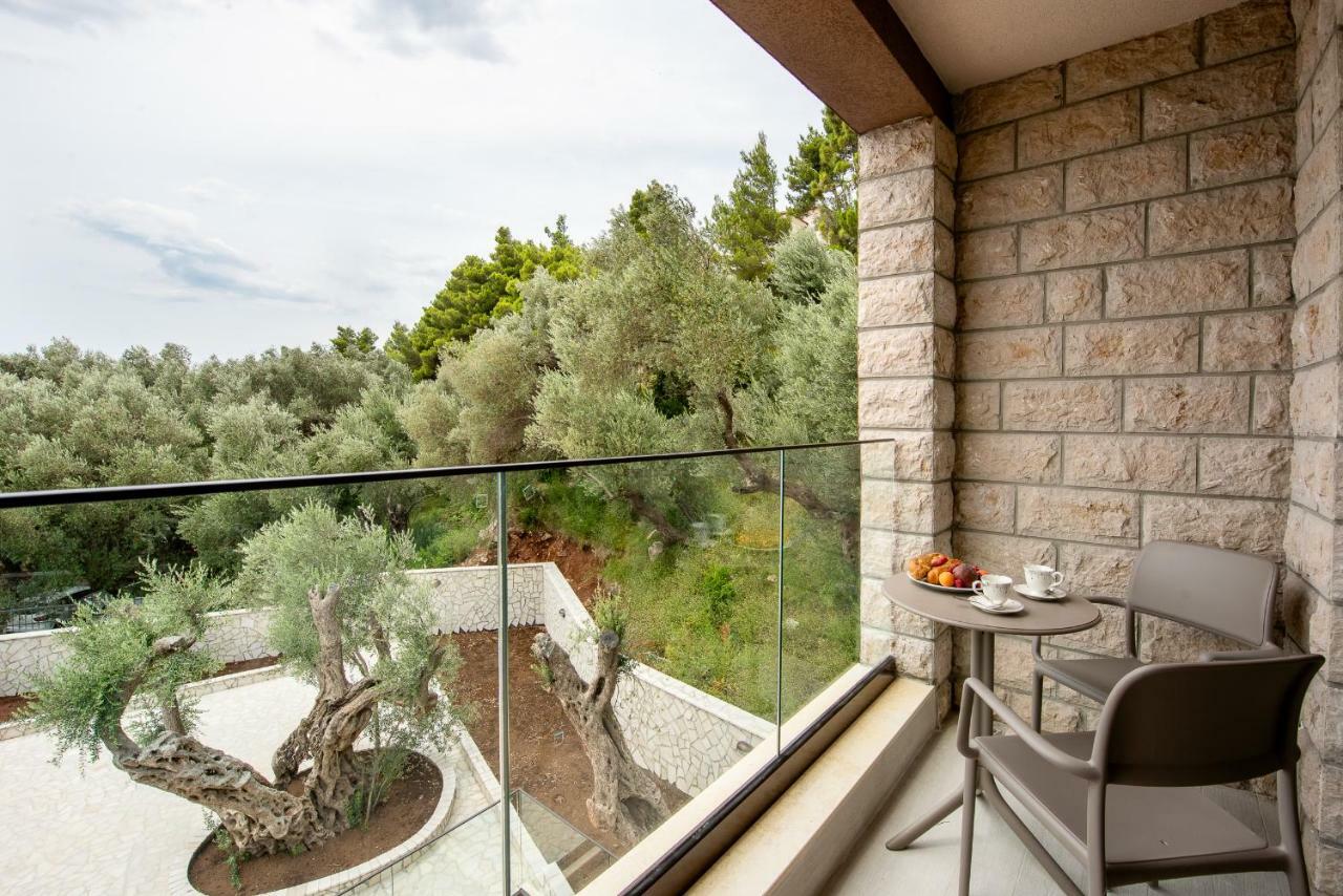 Adria Lux Apartmens 2 Sveti Stefan Dış mekan fotoğraf