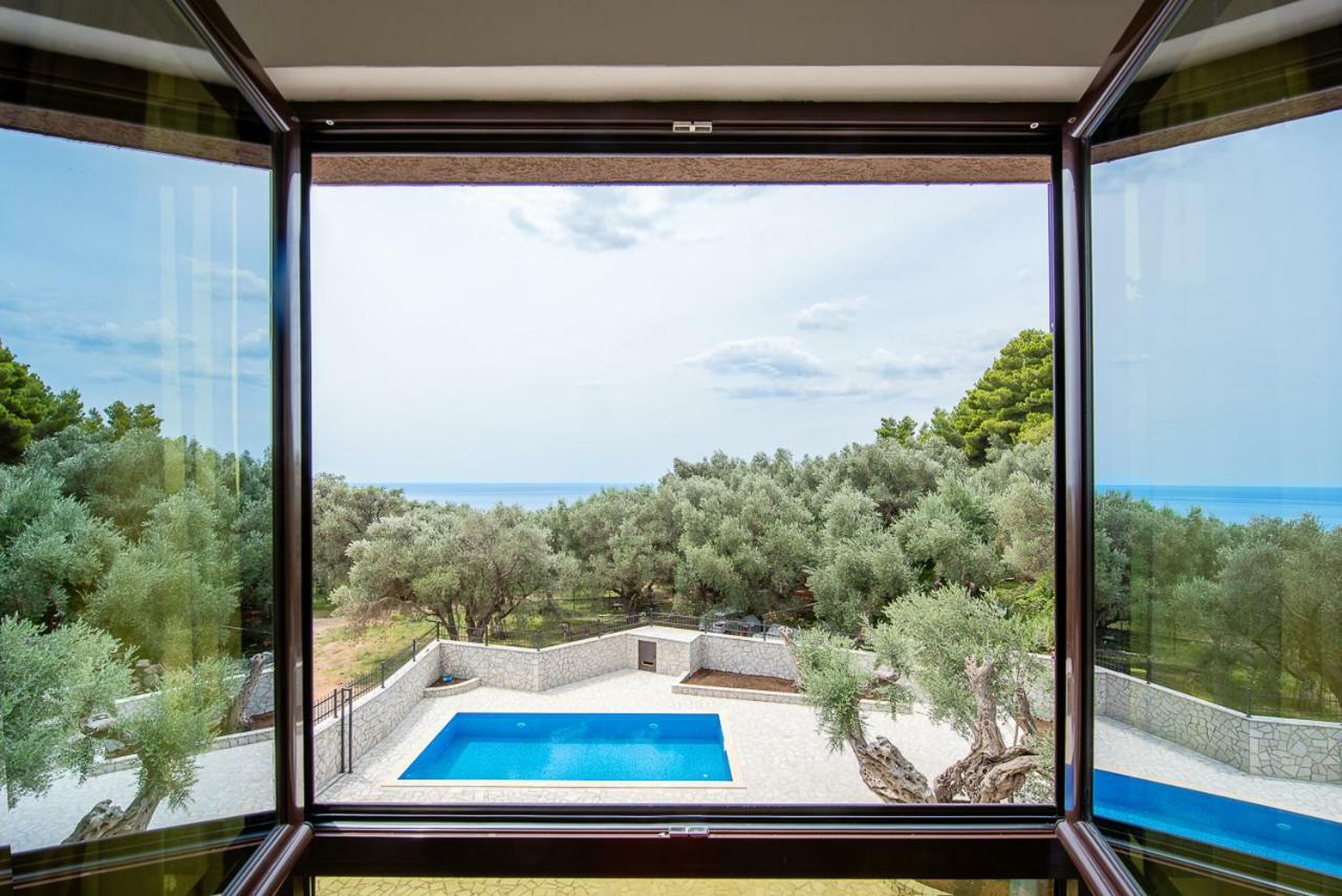 Adria Lux Apartmens 2 Sveti Stefan Dış mekan fotoğraf
