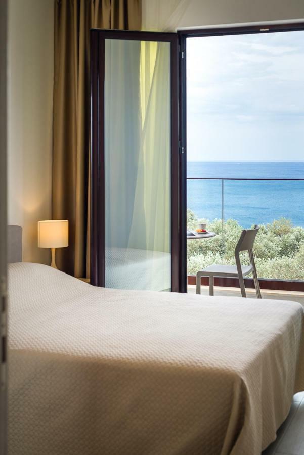 Adria Lux Apartmens 2 Sveti Stefan Dış mekan fotoğraf